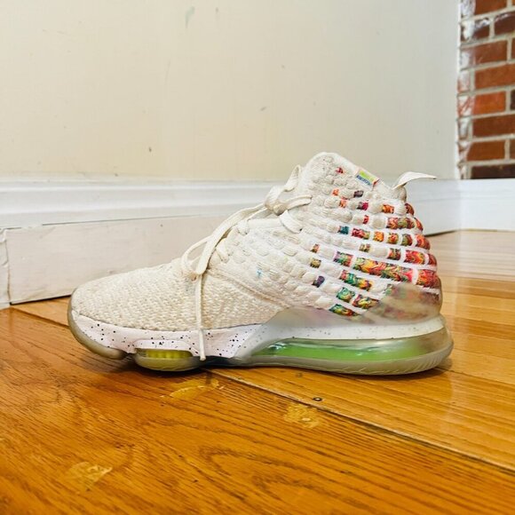 Nike Air LEBRON 17 XVII SIZE 10 Air Command Force - Picture 6 of 16